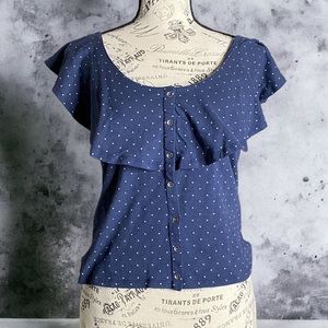 🍓 4 for$25 American Eagle, sweet off the shoulder (or on) polka dot baby tee